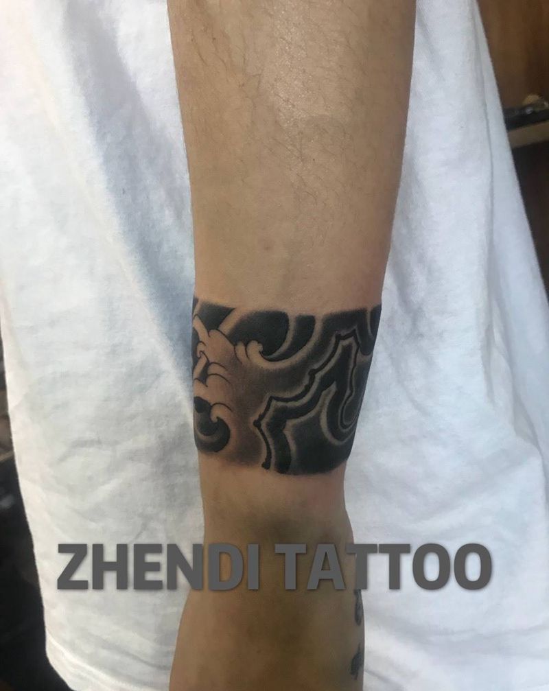 传统浪花手环纹身图片