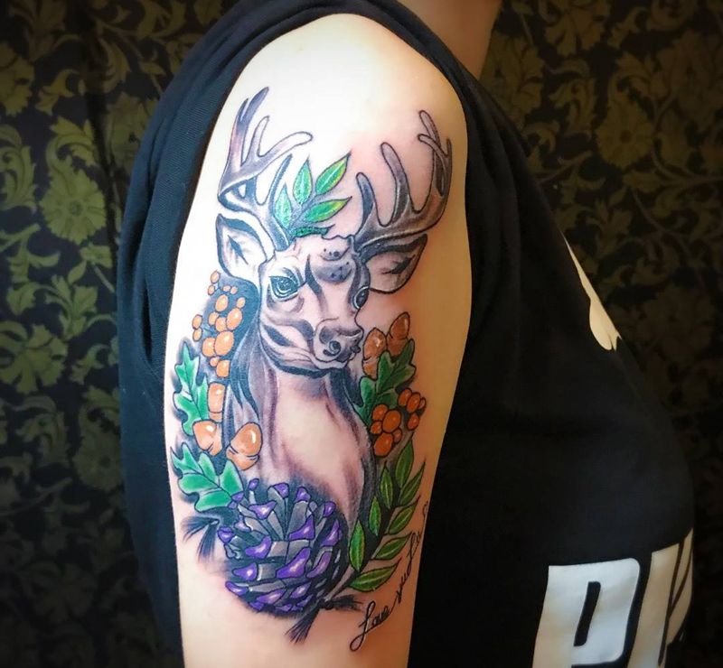 麋鹿纹身图片_成品肩部手臂欧美动物静物纹身图案