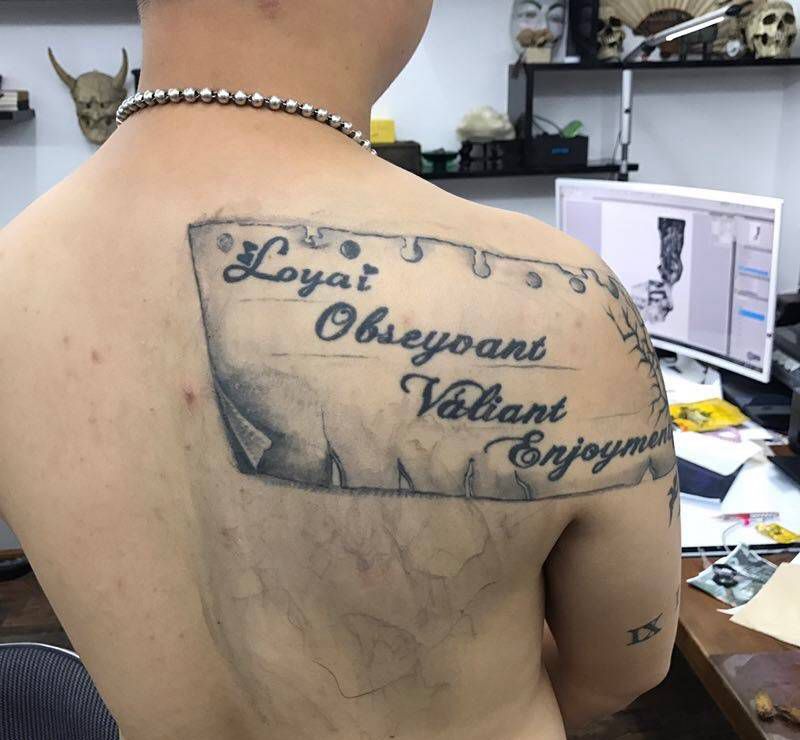 修改遮盖纹身图片