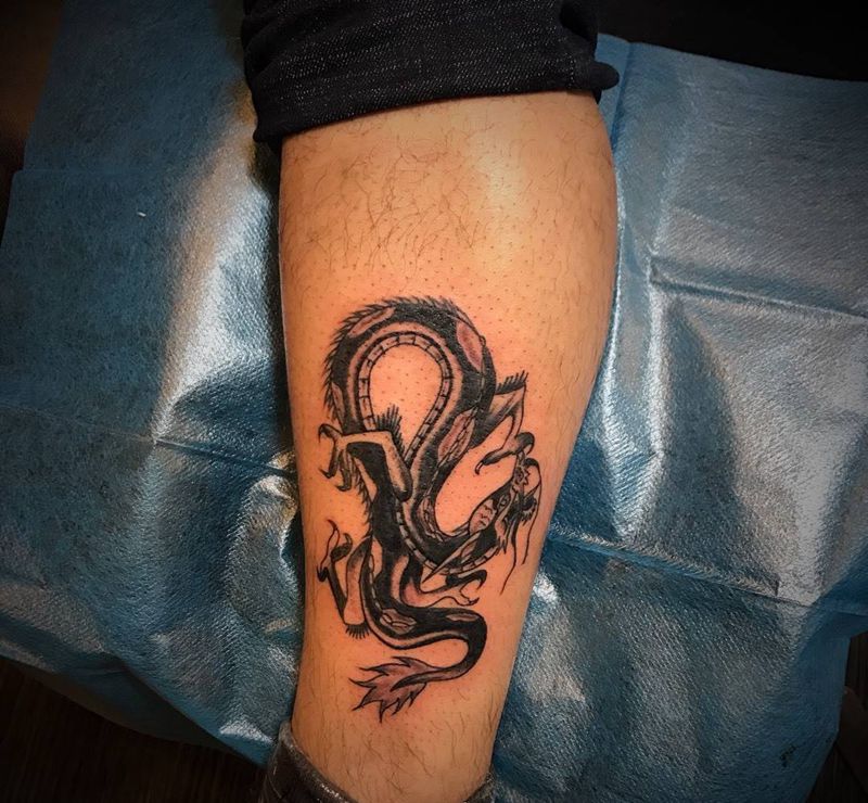 龙纹身图片_成品腿部传统动物纹身图案