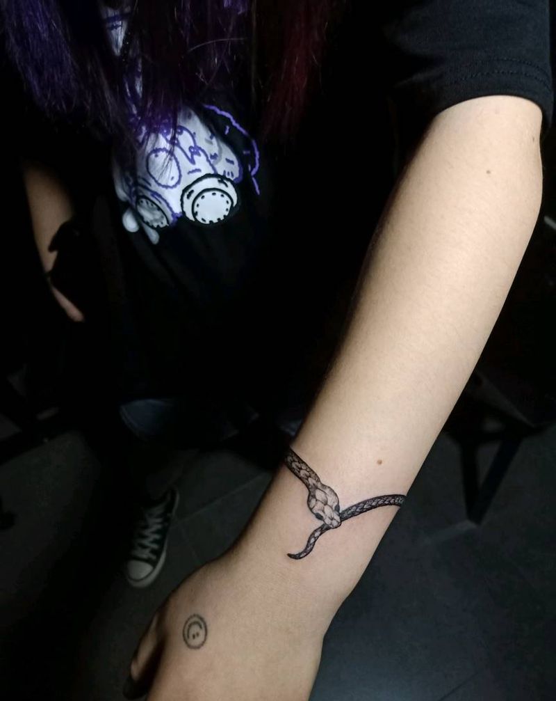 蛇 手环纹身图片_手臂纹身图案