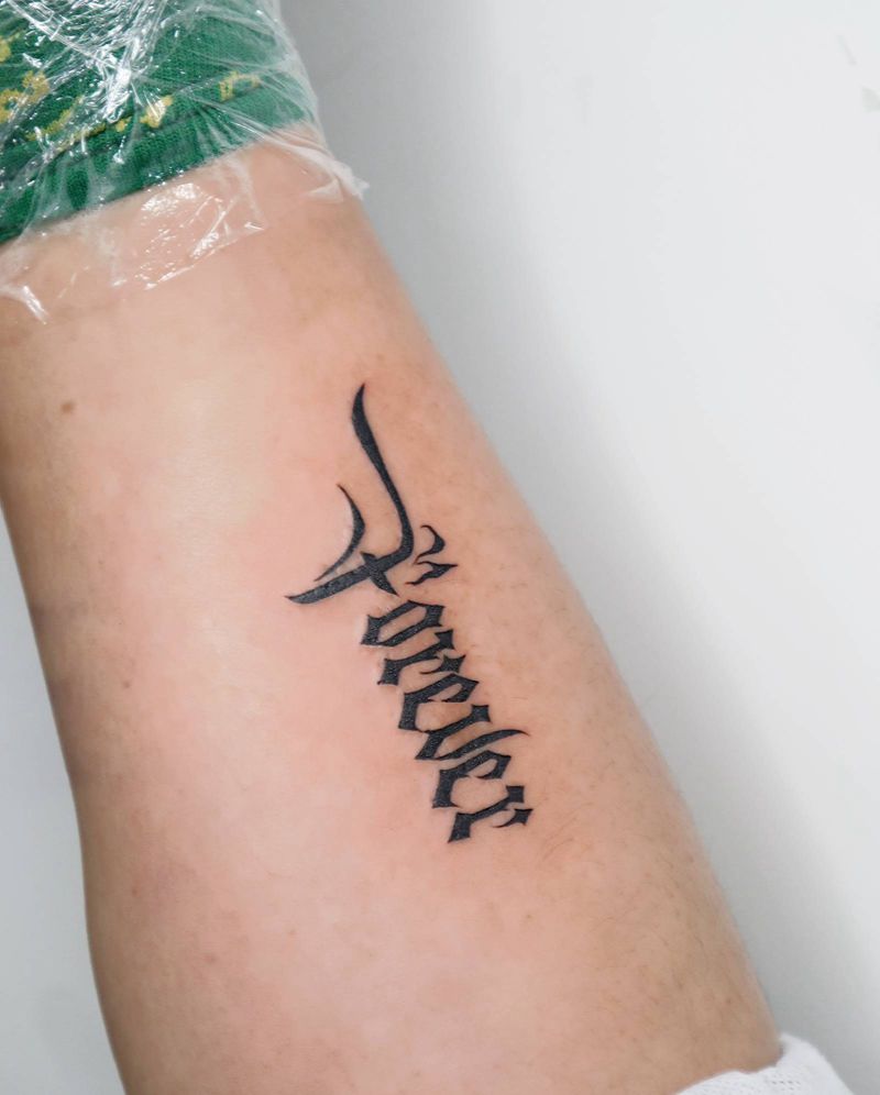 哥特花体字纹身图片_花体字纹身图案