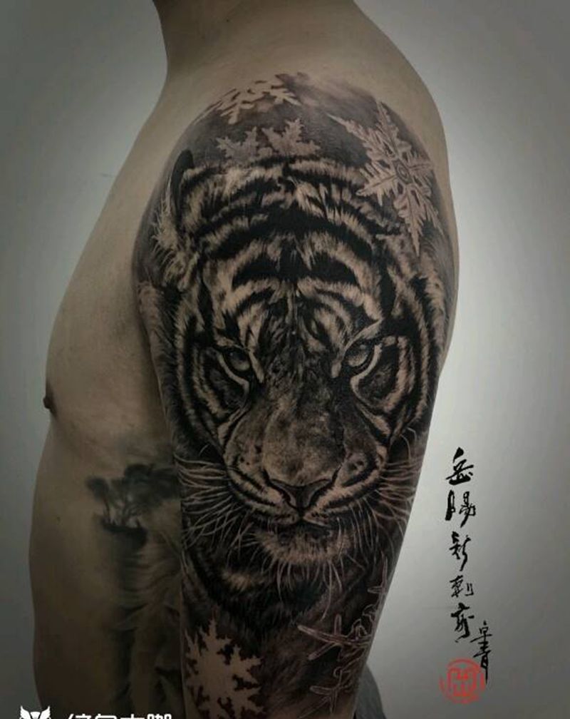 老虎纹身图片_手臂欧美写实老虎纹身图案