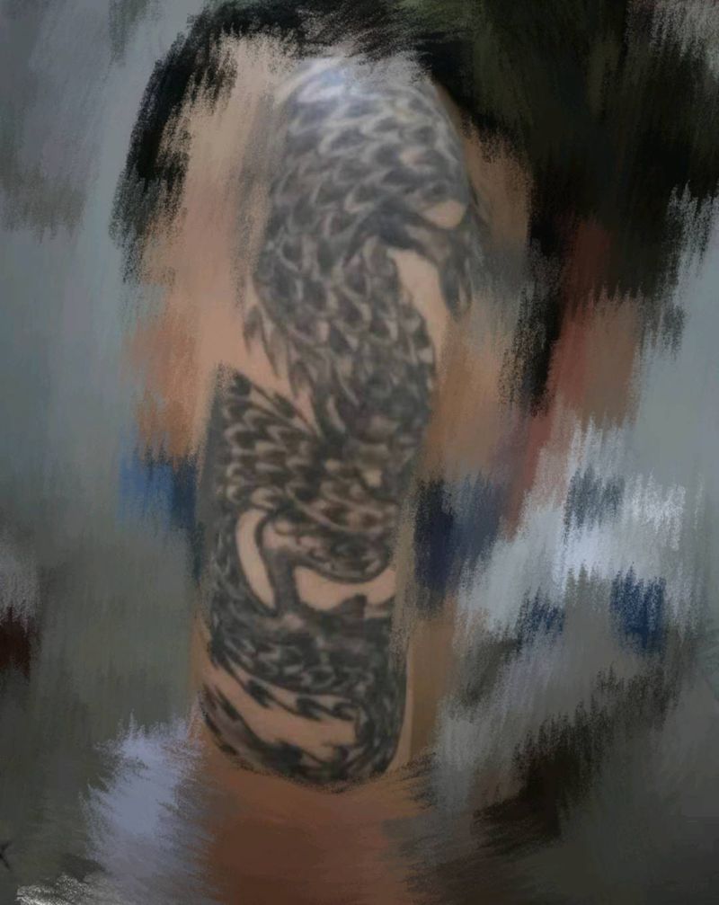 遮盖过肩龙纹身图片_手臂纹身图案