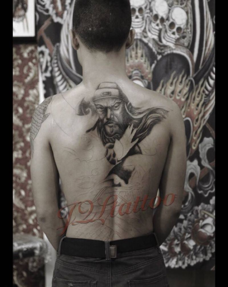 进行中纹身图片