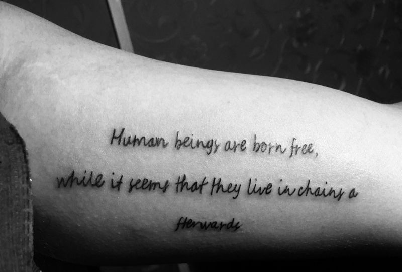 生而自由纹身图片