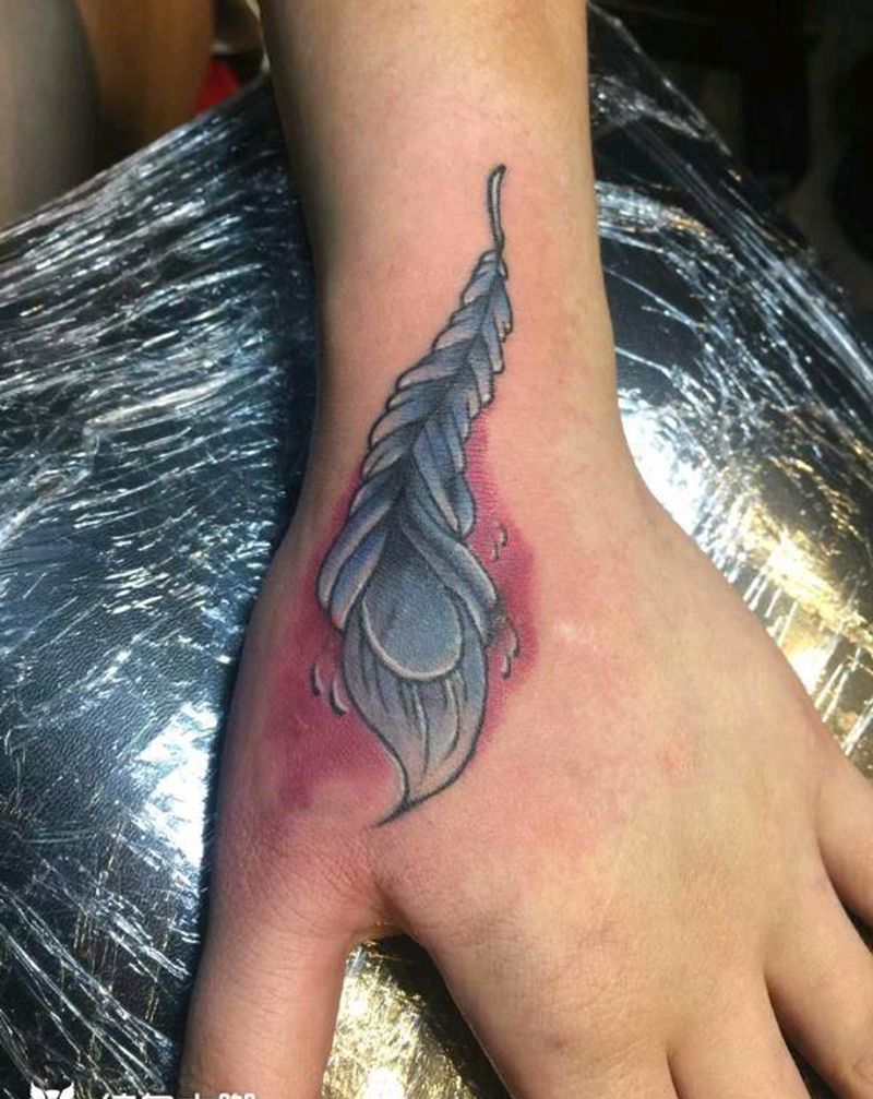 羽毛（盖图）纹身图片