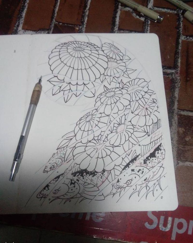 老传统纹身图片_胸部纹身图案