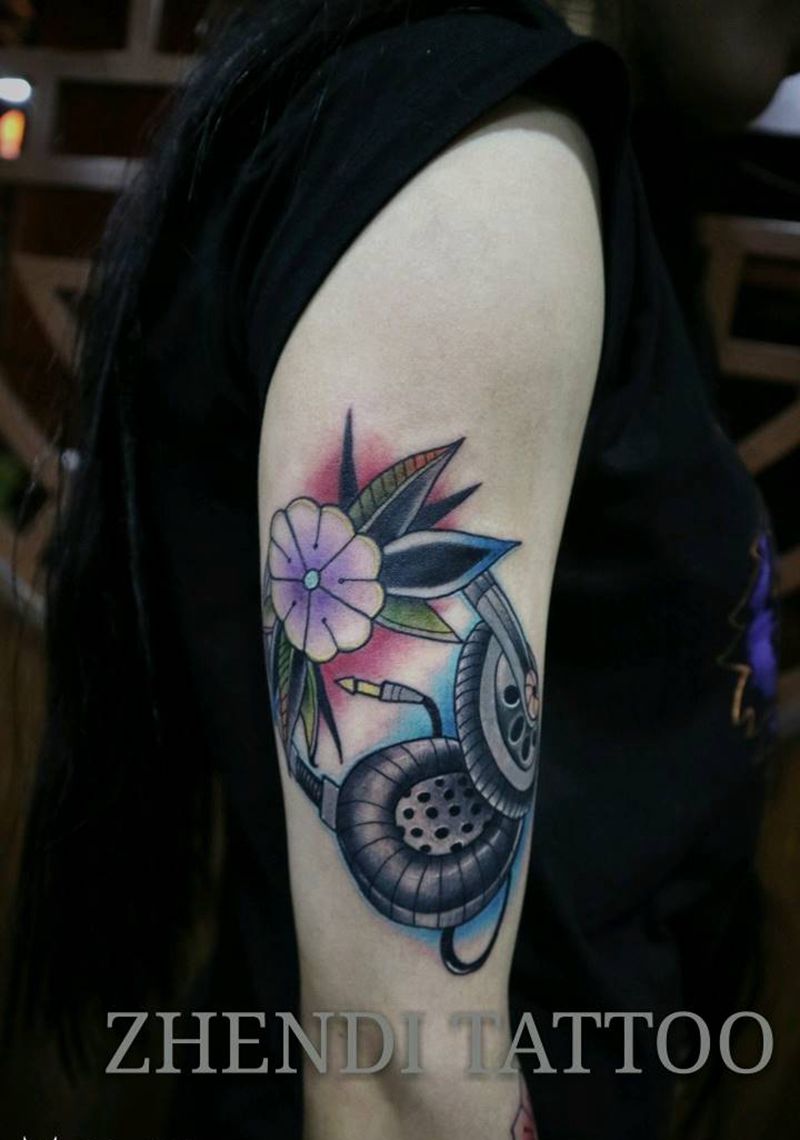 school麦克纹身图片