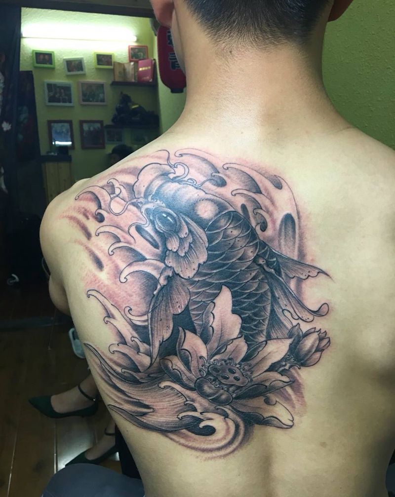 吉祥锦鲤纹身图片