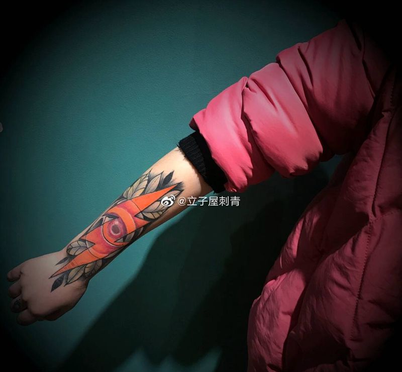 new school纹身图片_手臂New School纹身图案