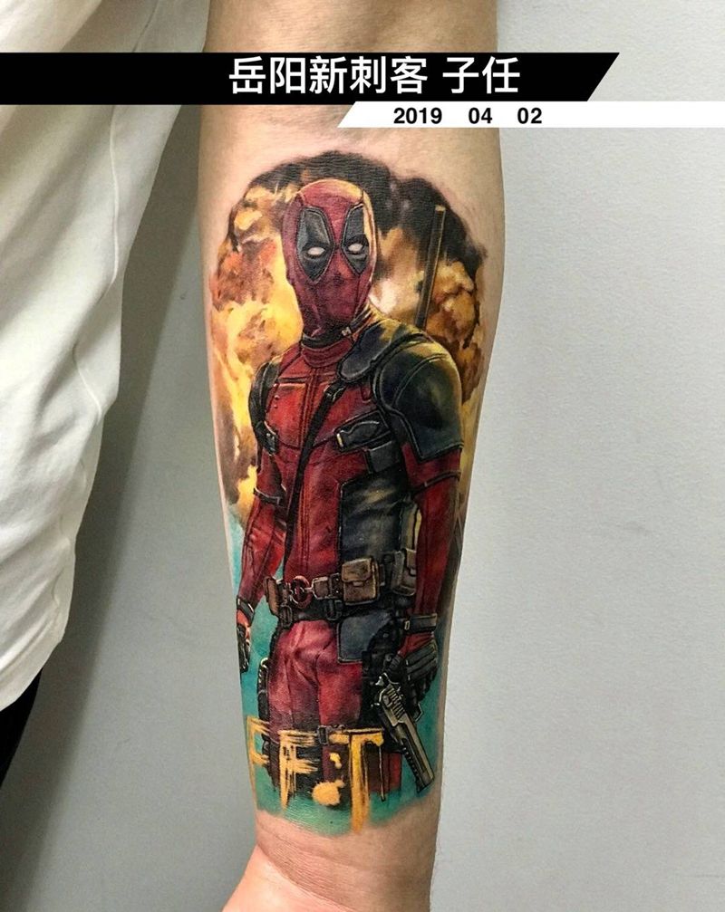 死侍纹身图片_手臂彩色写实纹身图案