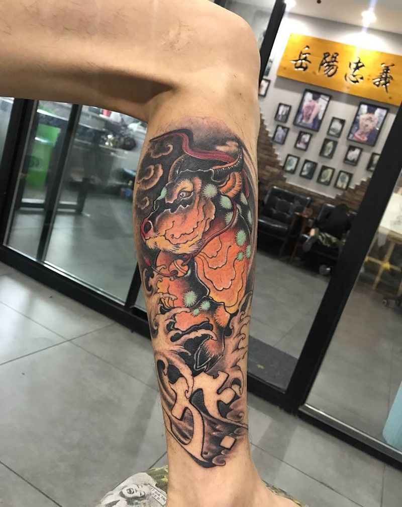 生肖牛与守护神纹身图片