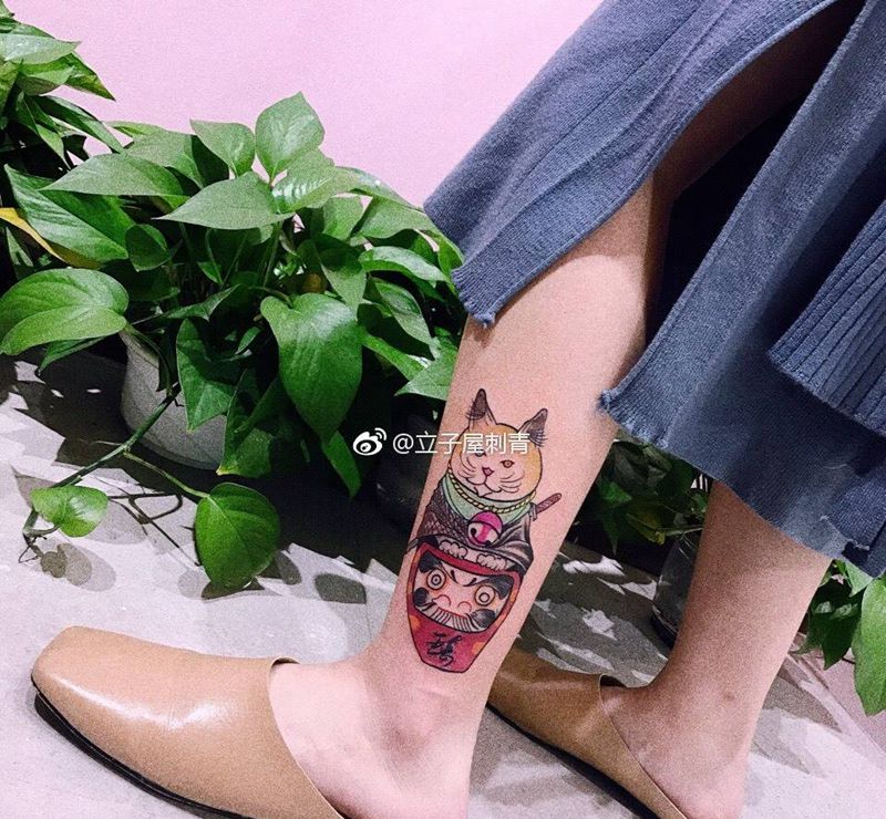 武士猫➕纹身图片_腿部新传统纹身图案