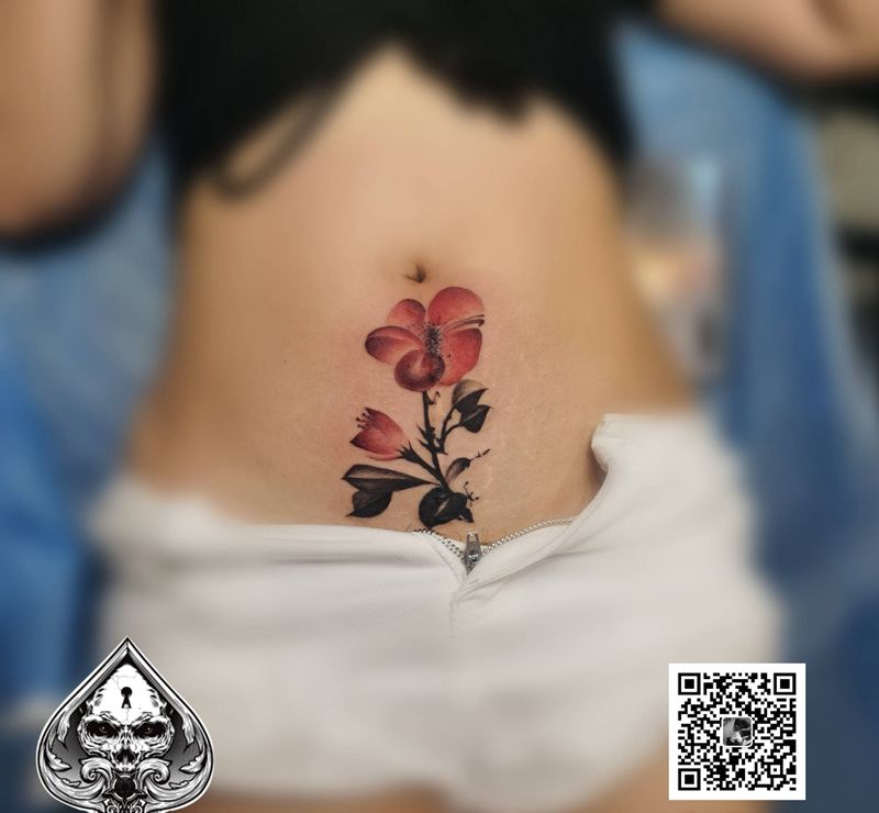 遮盖刀疤纹身图片_腹部New School水彩纹身图案