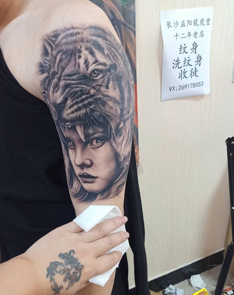 欧美纹身图片_手臂纹身图案