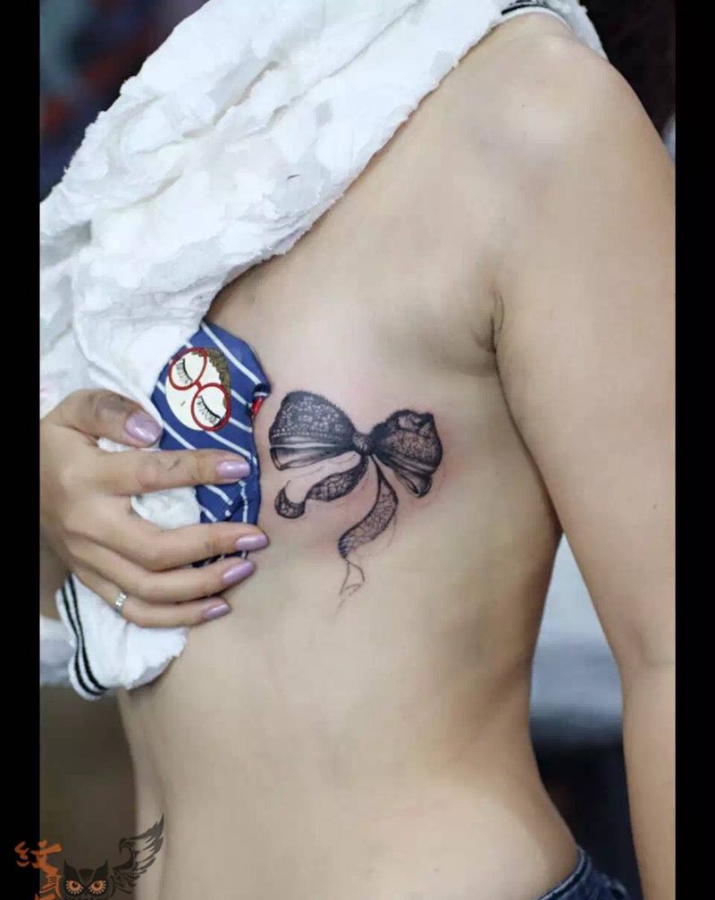 蝴蝶结纹身图片
