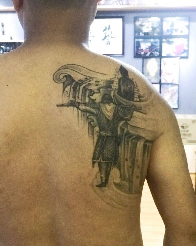 吉首纹身纹身图片_背部纹身图案