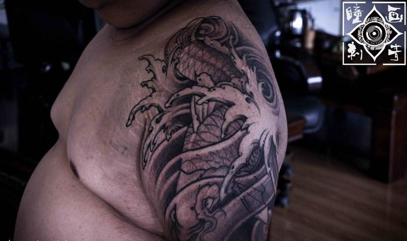 鲤鱼纹身纹身图片