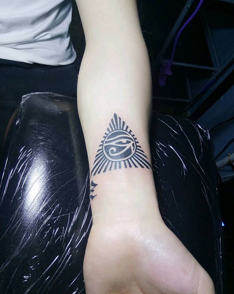 三角几何纹身图片_手臂欧美几何纹身图案