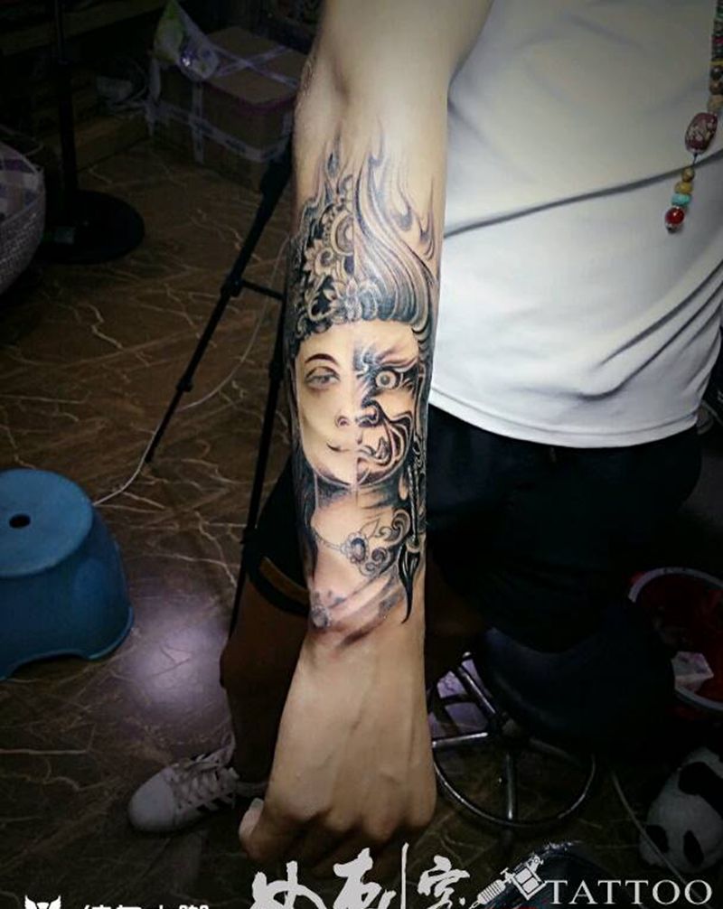 一念之间，成魔成佛一念间！纹身图片