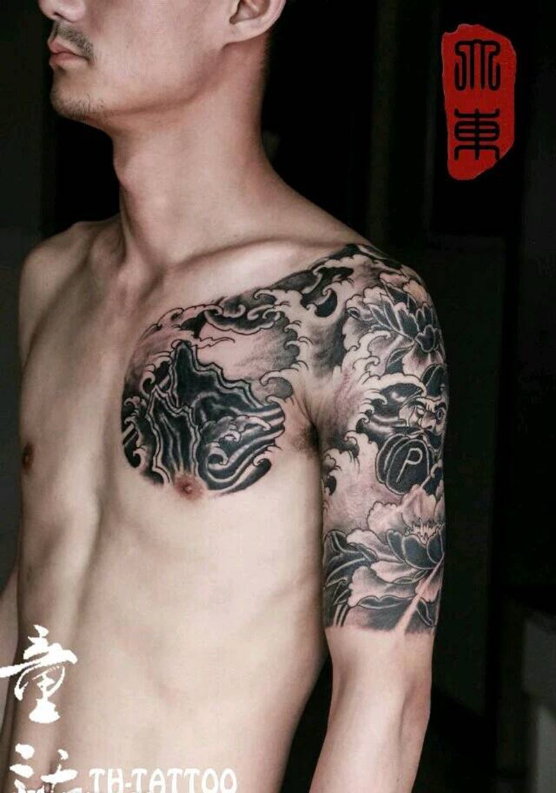 半胛遮盖纹身图片