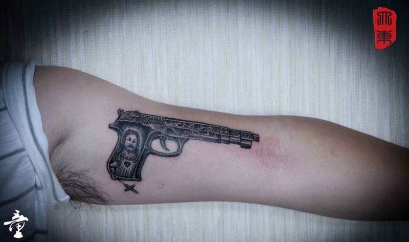 权志龙纹身纹身图片