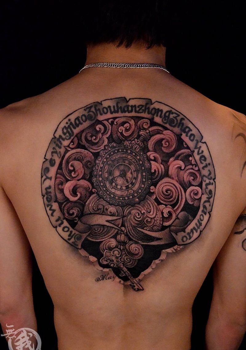 添加纹身图片_成品手稿欧美写实胸部肩部颈部纹身图案