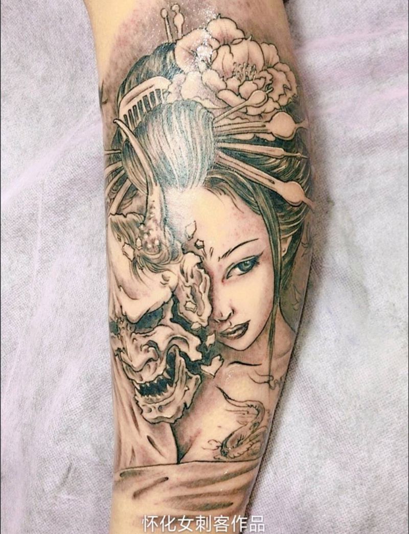 艺妓纹身图片_腿部新传统纹身图案