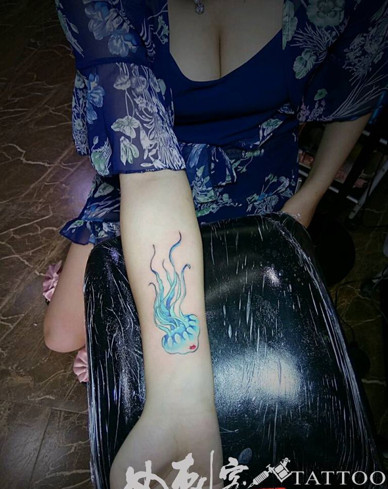 水母纹身图片