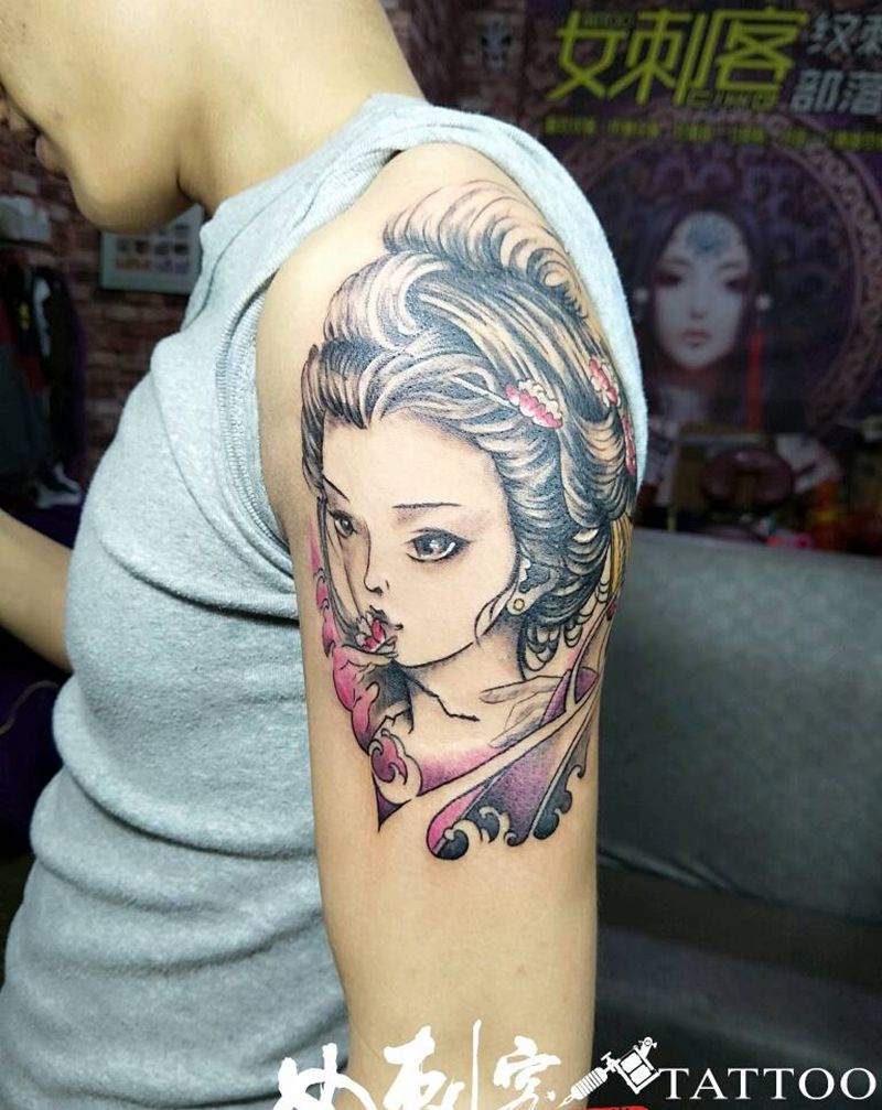 美女纹身图片_手臂传统人物成品纹身图案