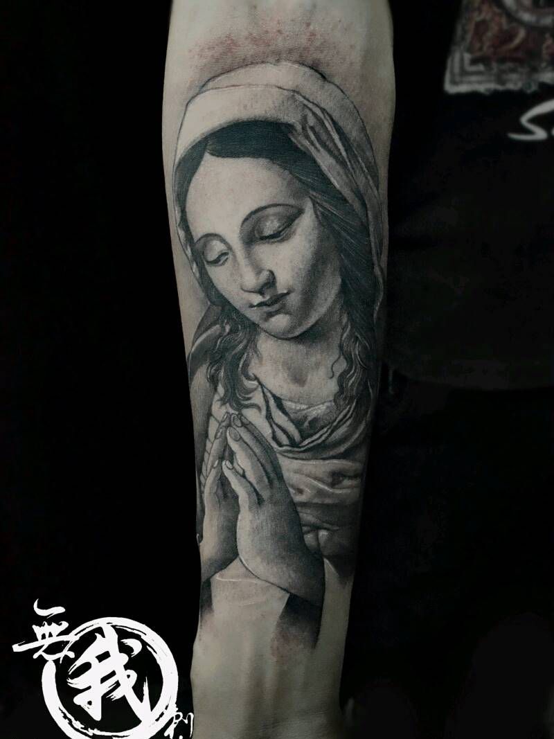 圣母纹身图片_手臂手部欧美肖像写实人物宗教纹身图案