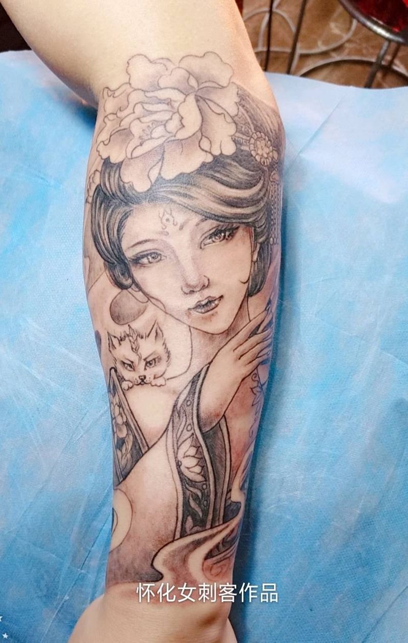 古美纹身图片_手臂新传统纹身图案