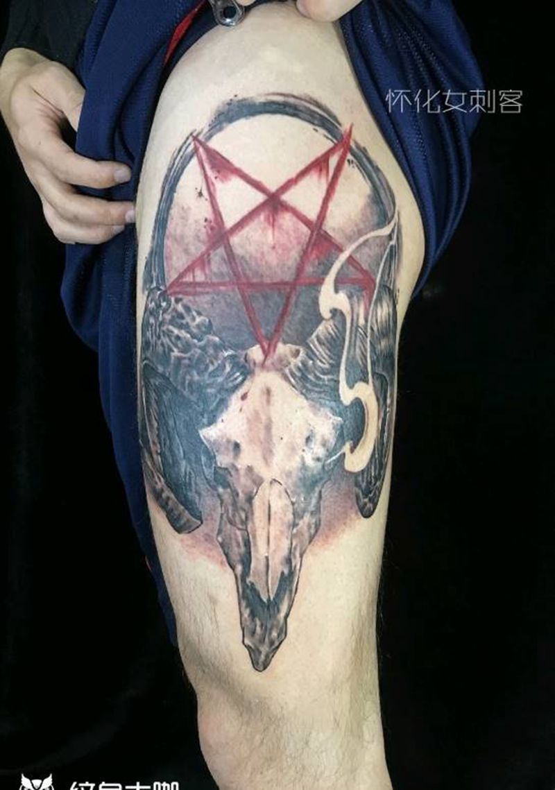 撒旦羊头纹身图片_腿部欧美写实撒旦纹身图案