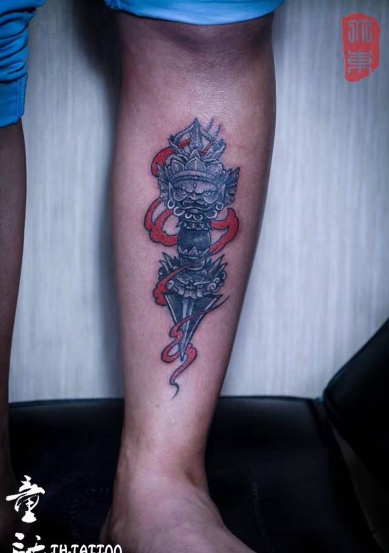 三面佛降魔杵纹身图片