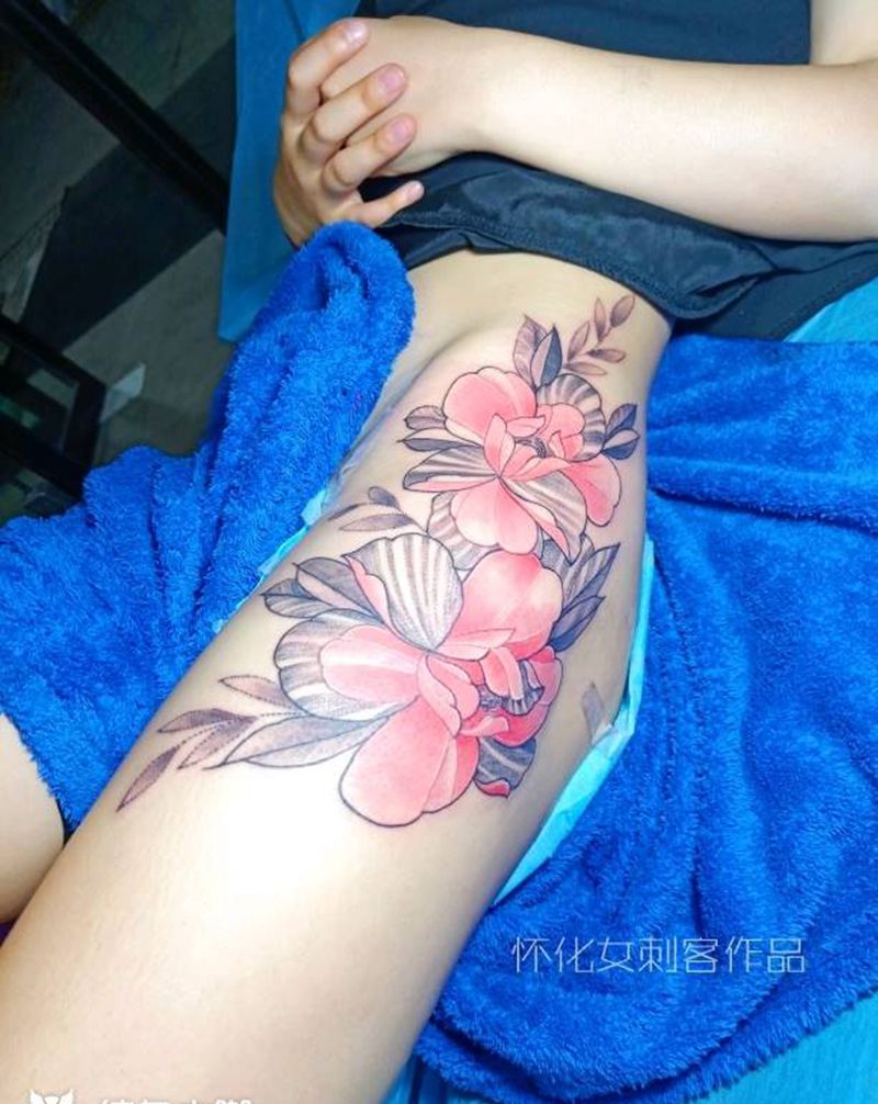 素花纹身图片_腿部素花纹身图案