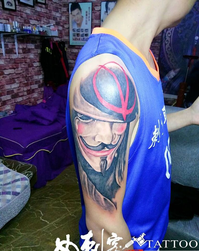 V字仇杀纹身图片_手臂欧美人物纹身图案