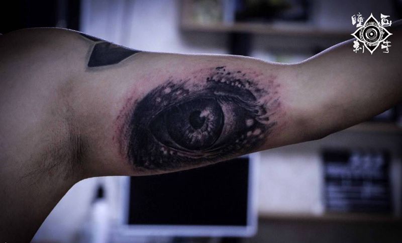 眼睛纹身纹身图片