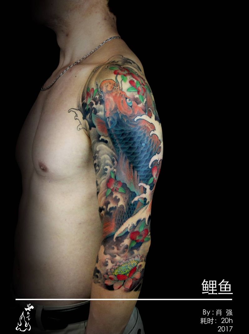 七分臂鱼纹身图片_手臂新传统纹身图案