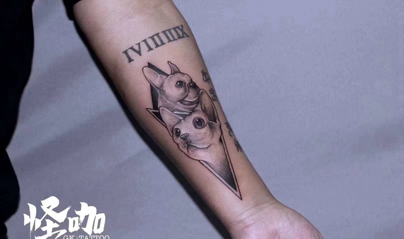 作品纹身图片_手臂猫狗写实纹身图案