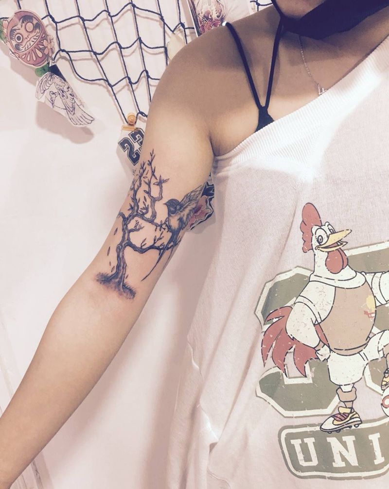 修改燕子纹身图片_成品手臂清新动物纹身图案