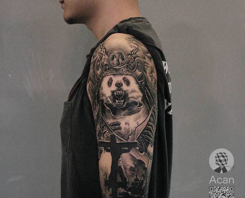 熊猫侠终于完成纹身图片_成品手臂欧美写实动物原创纹身图案