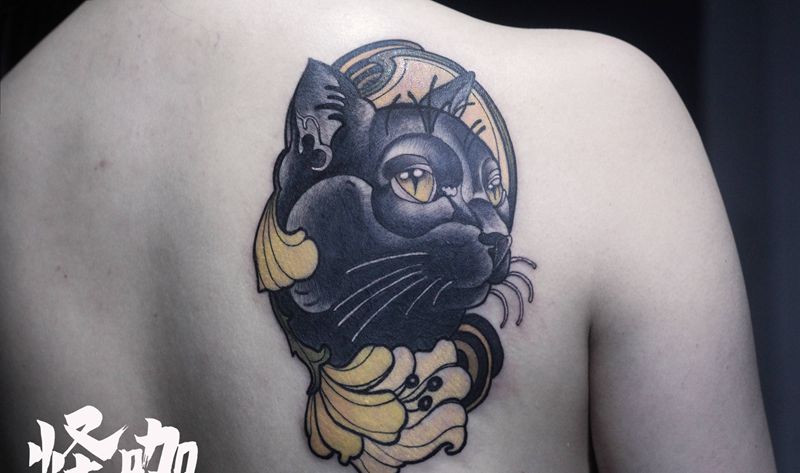 newschool纹身图片_背部纹身图案