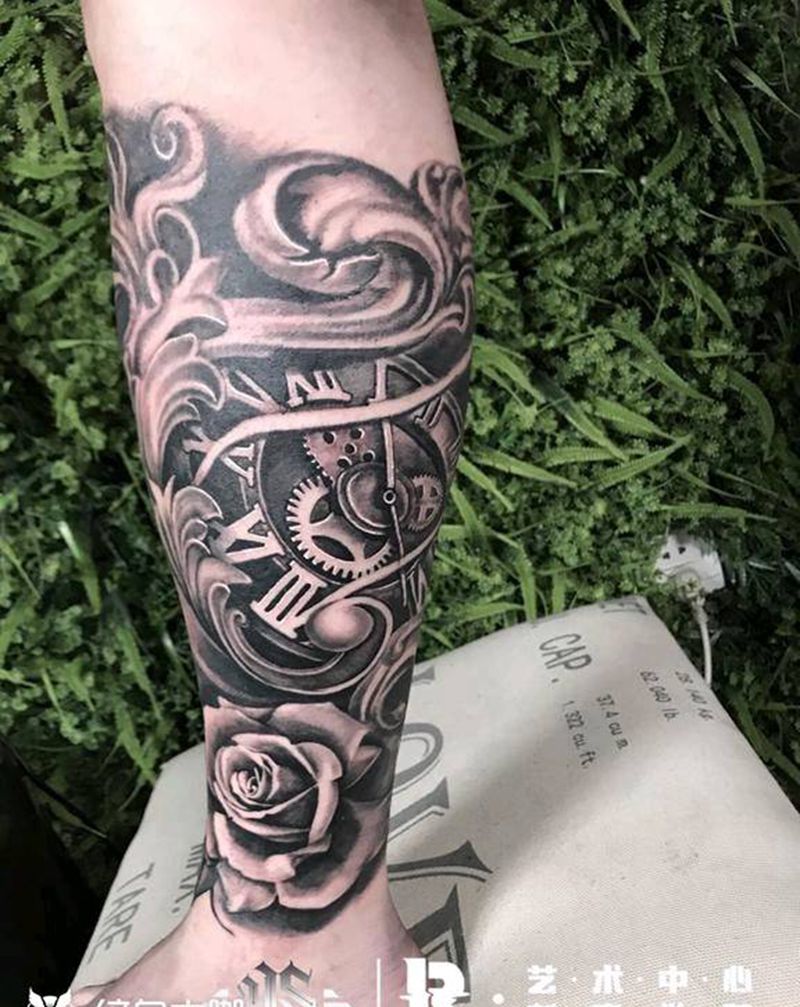 齿轮时钟纹身图片_腿部欧美写实纹身图案