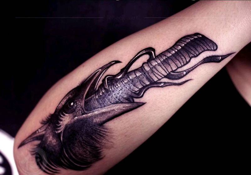 长舌头纹身图片_手臂纹身图案