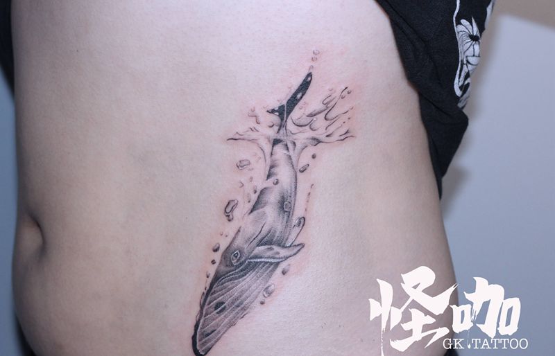 作品纹身图片_腹部点刺纹身图案