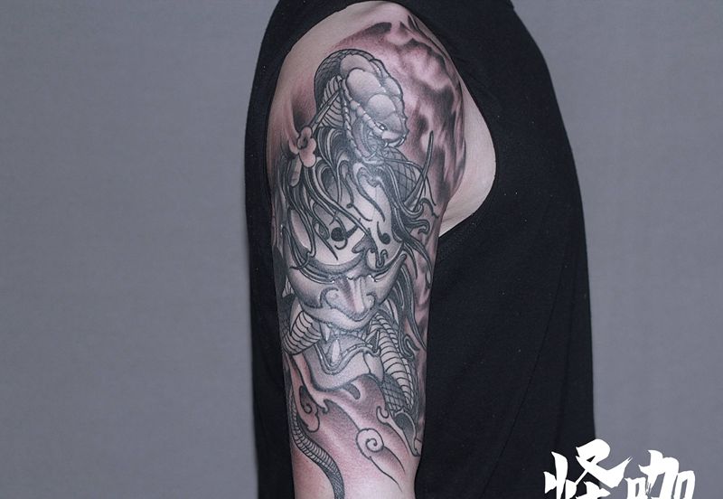 作品纹身图片_手臂新传统纹身图案