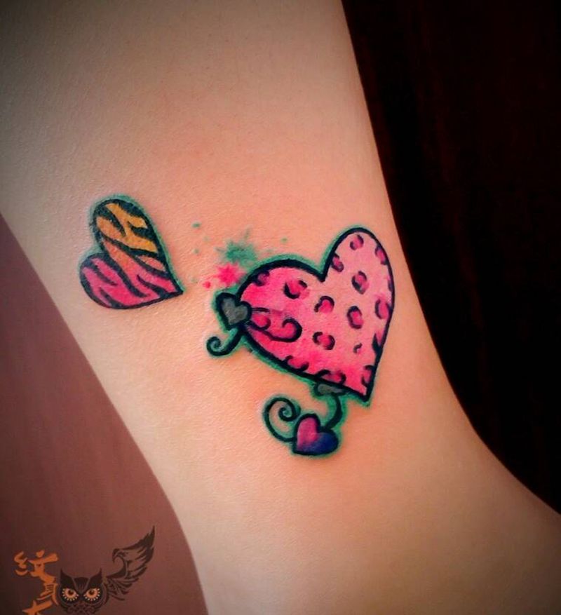 豹纹甜心纹身图片_腿部欧美清新贴纸动物纹身图案