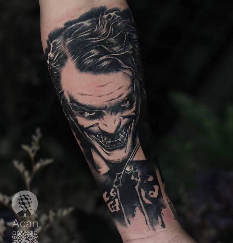 花臂纹身图片_手臂成品肖像欧美写实人物原创静物纹身图案