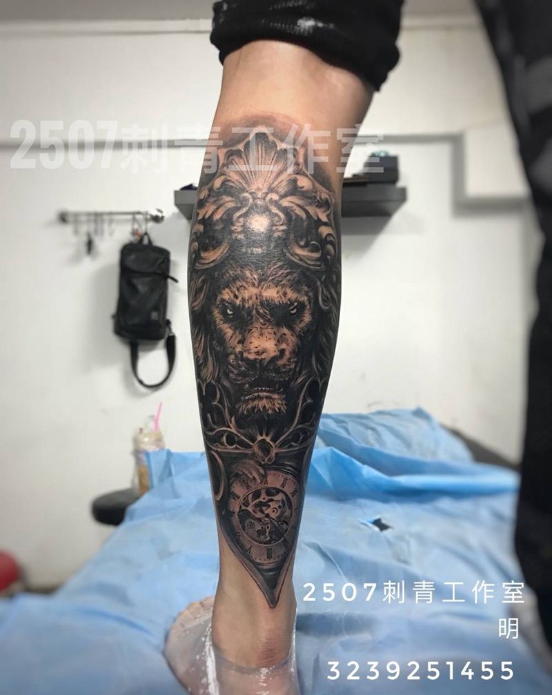 雕像狮子纹身图片